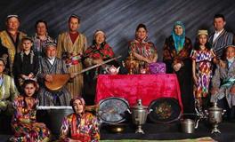 乌孜别克族的服饰文化