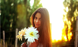 异性缘“开挂”秘籍：从“被忽略”到“被偏爱”的吸引力法则